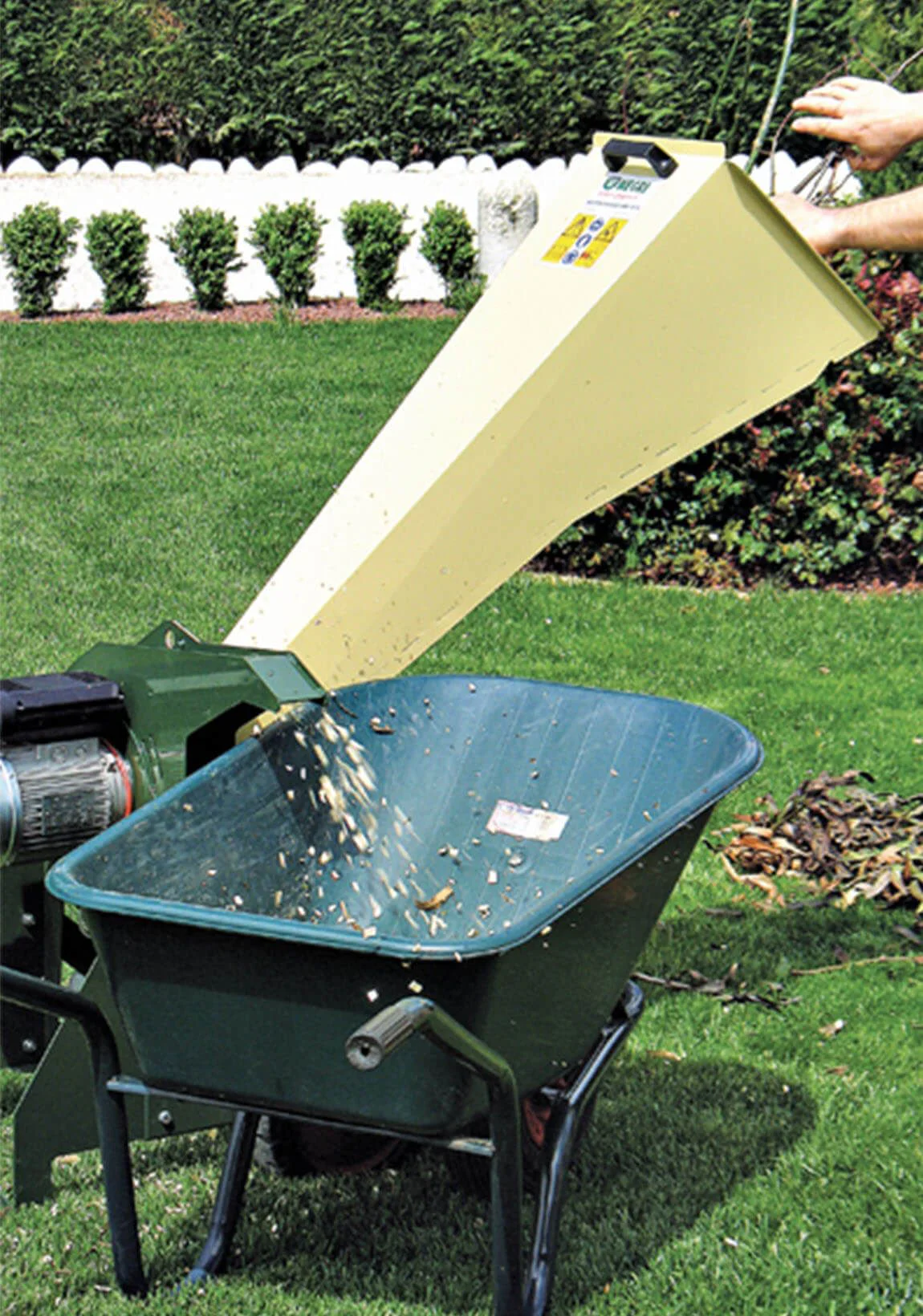 BION Biotrituradora eléctrica Negri R70 alquiler Smoh Jardinería