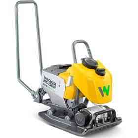 Bandeja vibradora a batería Wacker Neuson APS1340e alquiler Jardinería