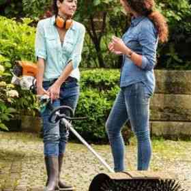 Sistema combi a batería con cepillo barredor alquiler online jardinería