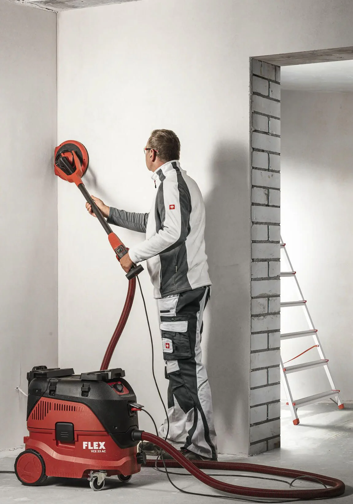 Alquiler de lijadora de pared