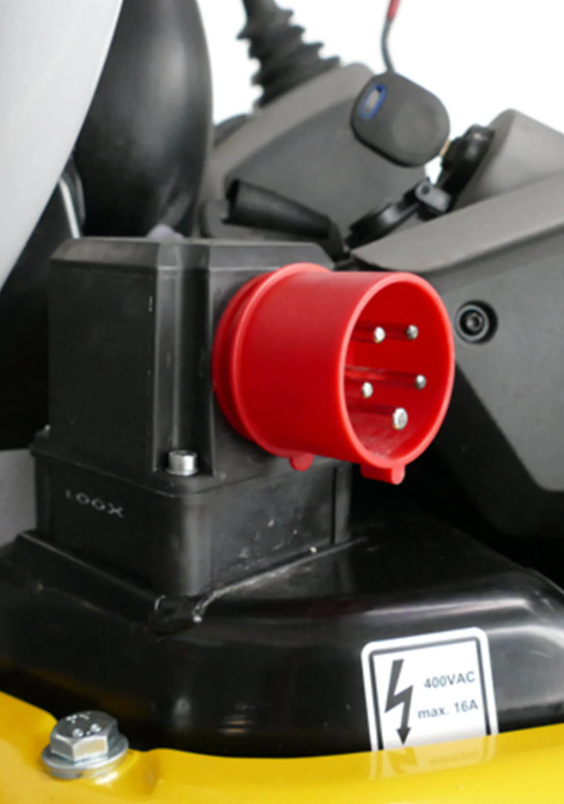 Alquiler de mini excavadora eléctrica 1700 Kg