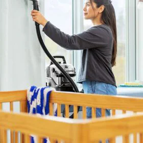 Alquiler de limpiadora de tapicería multisuperficies Bissell para particulares