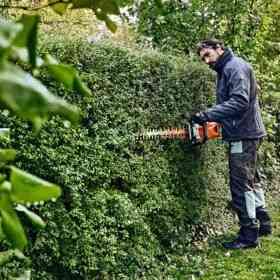 Alquiler de cortasetos a batería Stihl para particulares