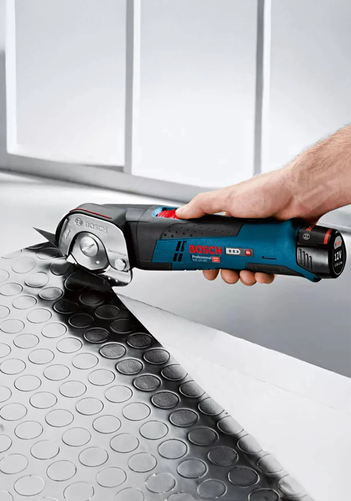 Alquiler para particulares de tijera universal Bosch