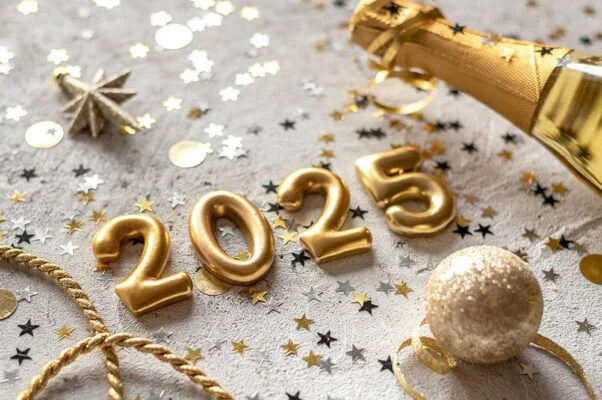 Celebra la entrada del año 2025 con Smoh