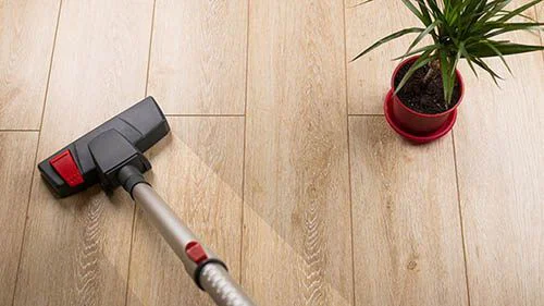 Alquiler de herramientas para renovar tu parqué