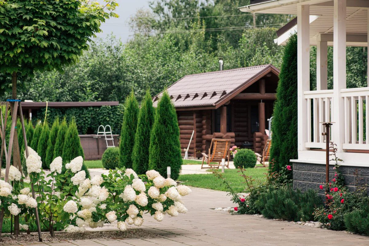 Herramientas de alquiler para podar tu jardín