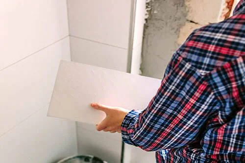 Alquiler de herramientas para corte y sustitución de azulejos