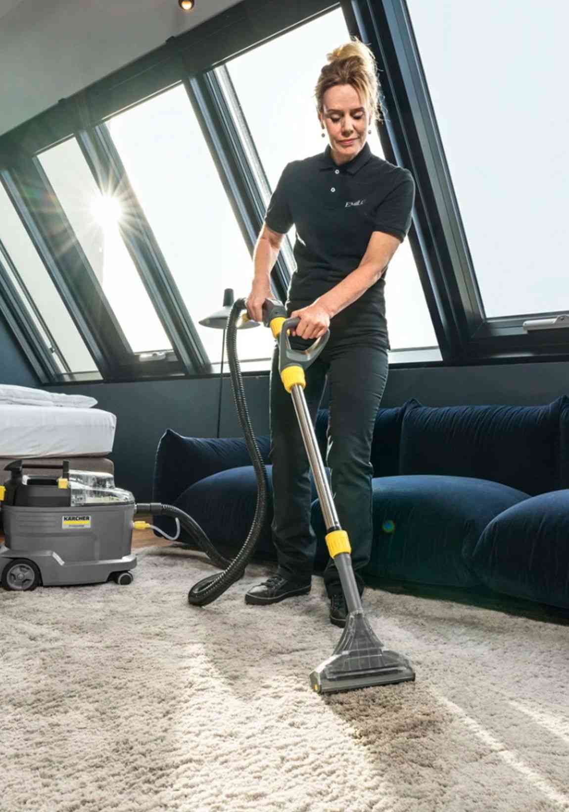 netak_alquiler_limpiador_tapiceria_multisuperficies_karcher_Puzzi8-1_smoh_Alquiler_limpieza