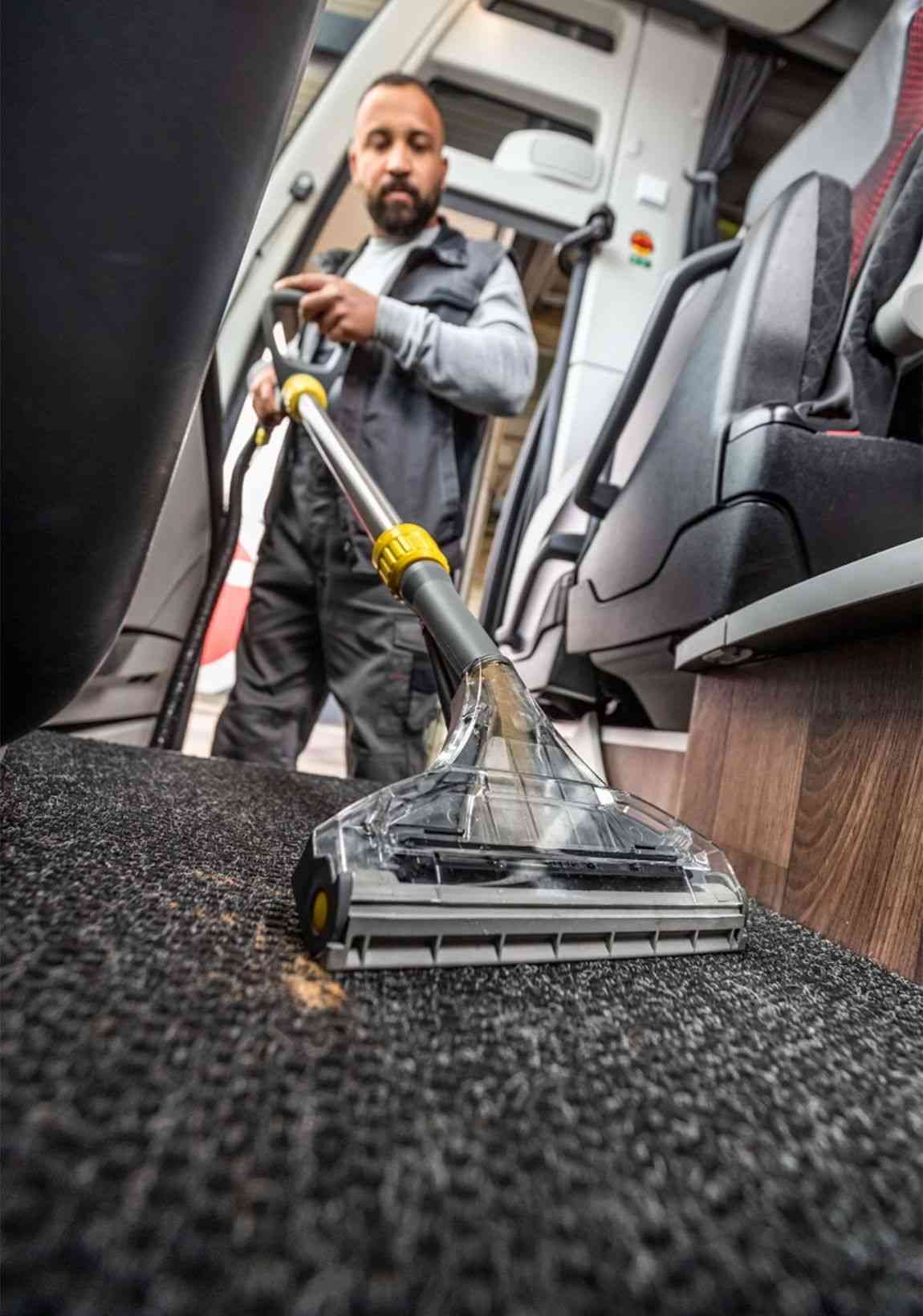 netak_alquiler_limpiador_tapiceria_multisuperficies_karcher_Puzzi8-1_smoh_Alquiler_limpieza_hogar_coche
